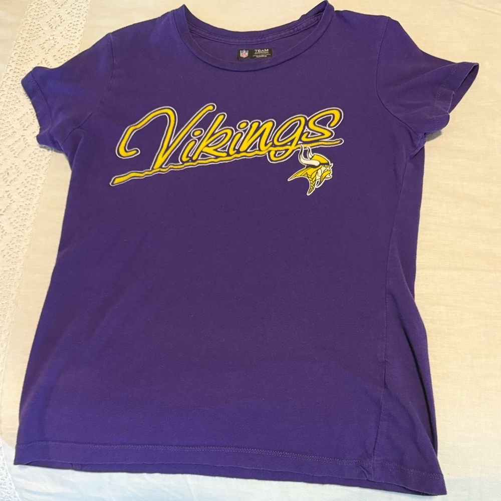 NFL Minnesota Vikings Purple and Yellow Short Sleeve Tee